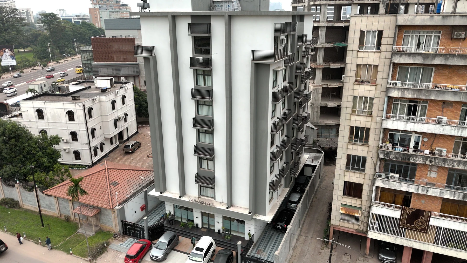 Luxin Hotel